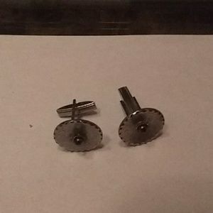 Cufflinks